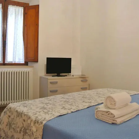 Apartment Casa Lecci 29 Volterra